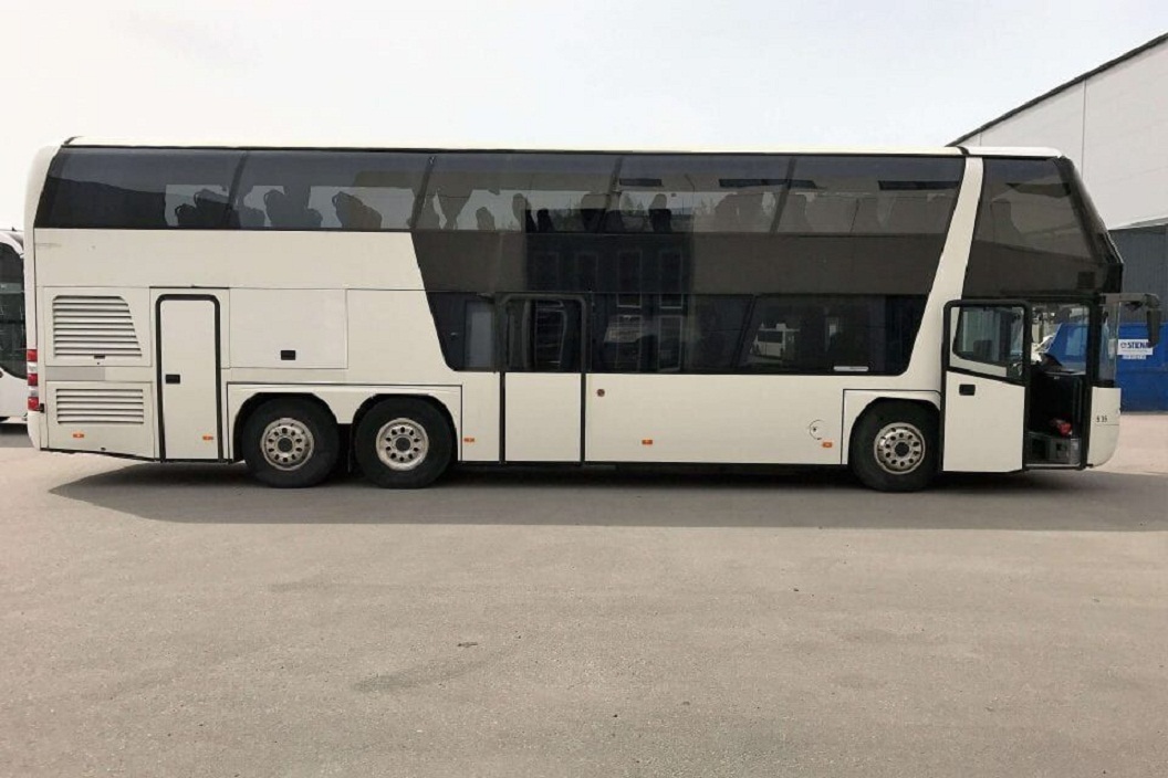 НЕОПЛАН-122 Skyliner 